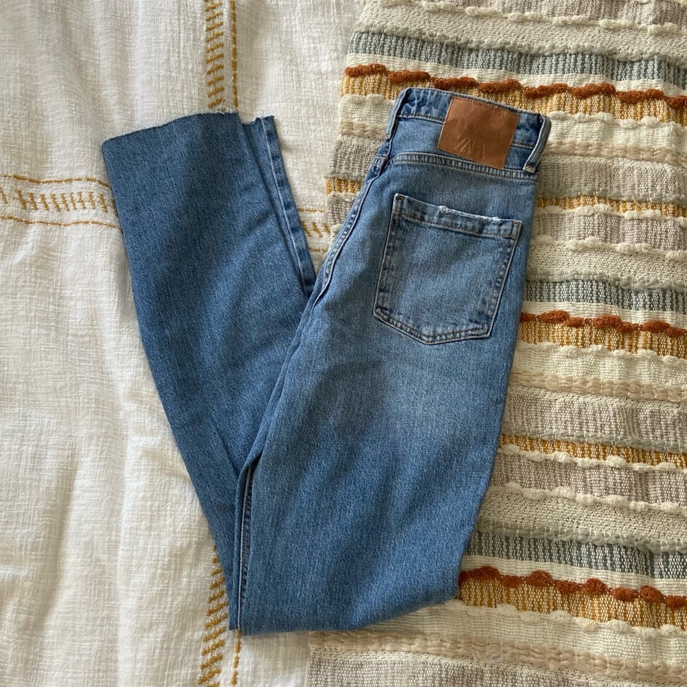 Zara Slim Flare High Rise Jeans